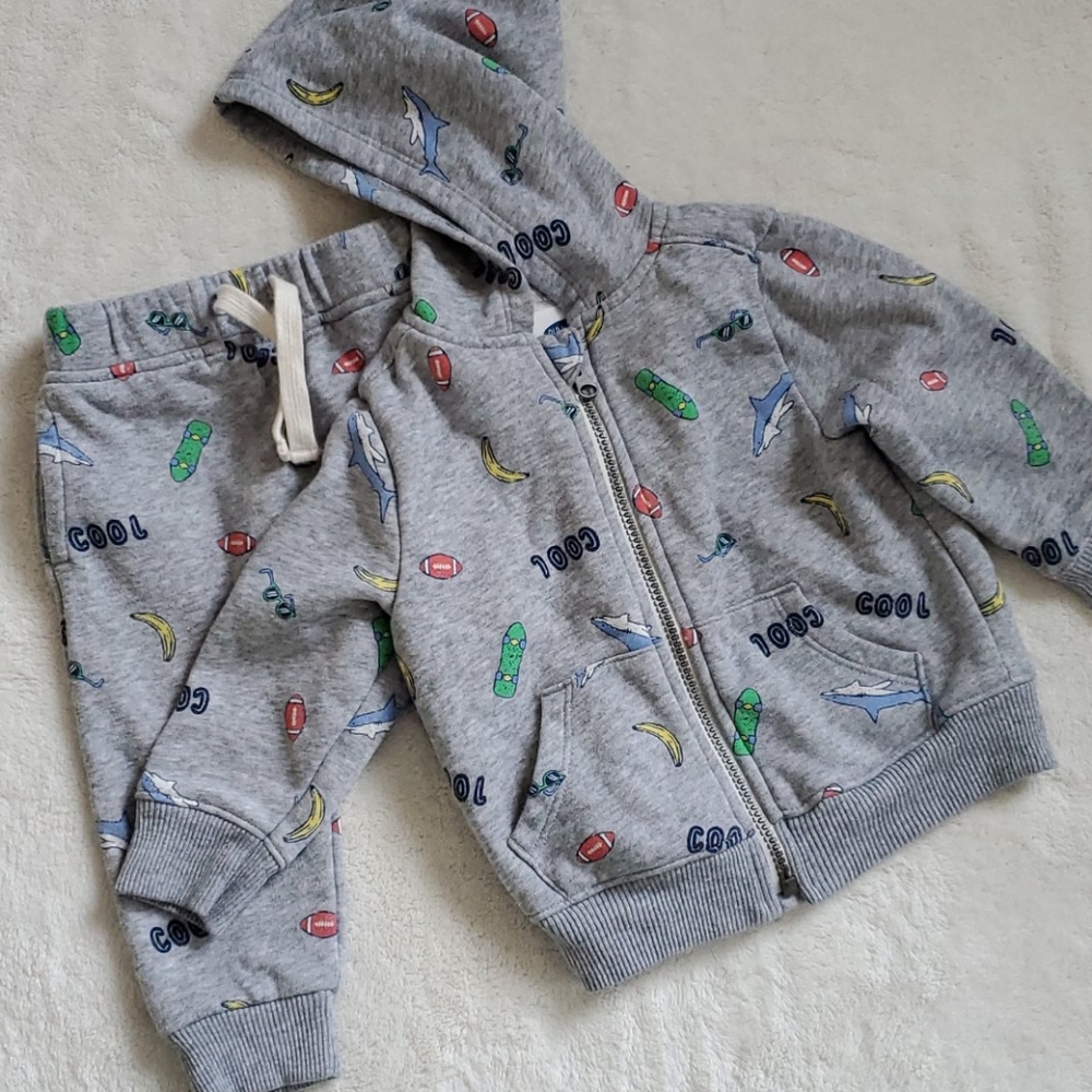 Old Navy Jogger Set 12-18 Months Cool Shark Sports